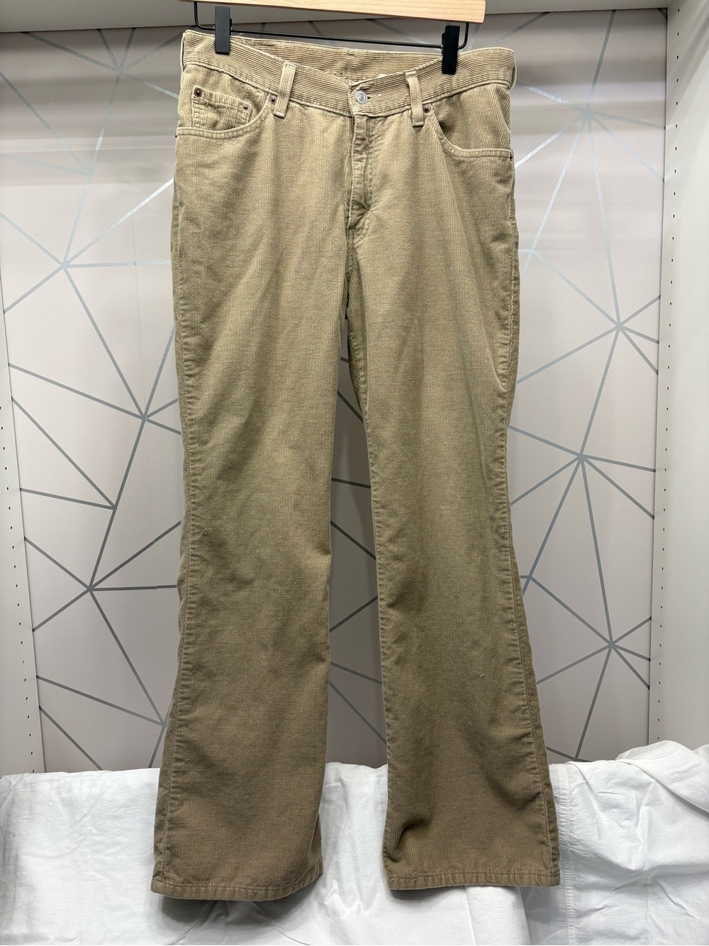 Vintage Levi’s 517 Boot Cut Corduroy Pants – Junior’s 11